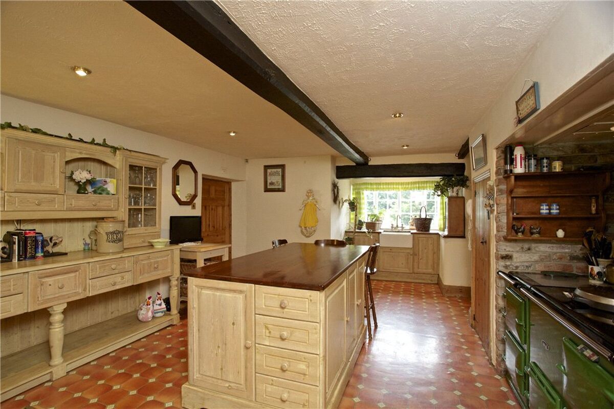 house for sale in Upfields Farm, Elford Road, Tamworth, Staffordshire, B79 SCO130119 Knight