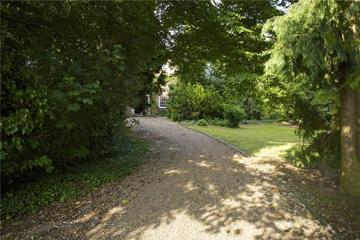 house for sale in Upfields Farm, Elford Road, Tamworth, Staffordshire, B79 SCO130119 Knight