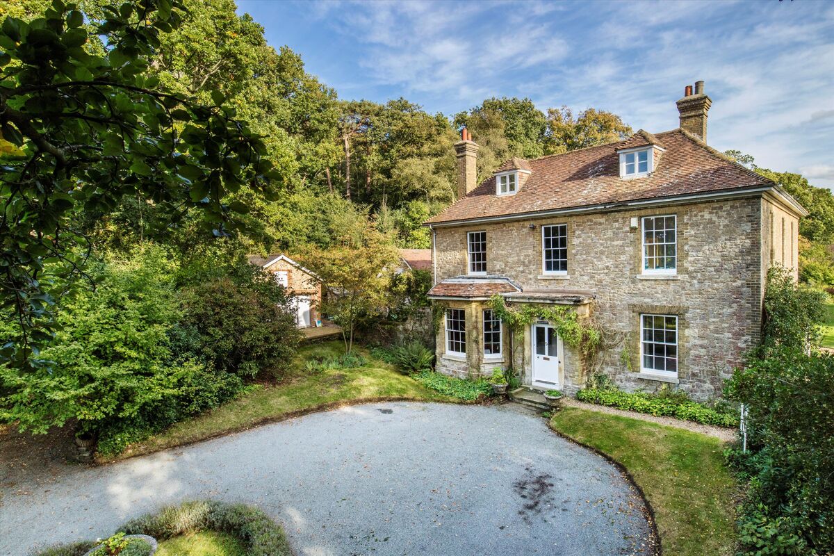 house for sale in Comp Lane, St. Mary's Platt, Sevenoaks, Kent, TN15