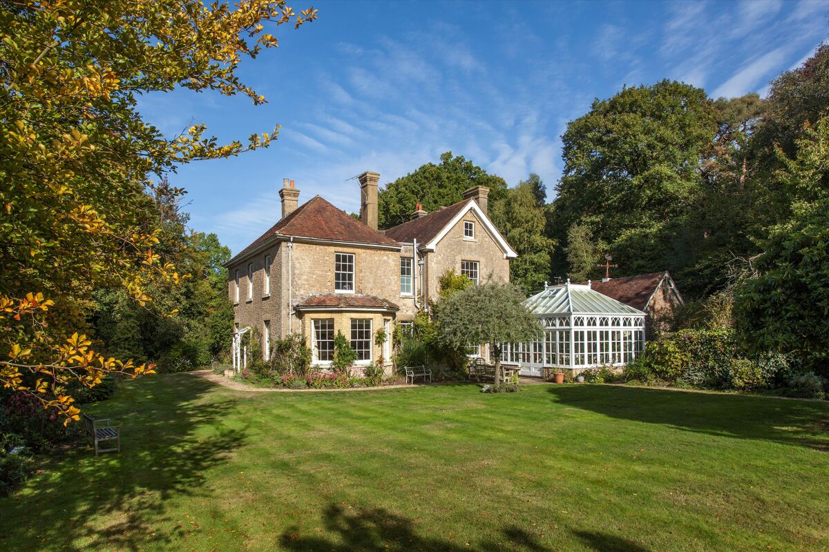 house for sale in Comp Lane, St. Mary's Platt, Sevenoaks, Kent, TN15