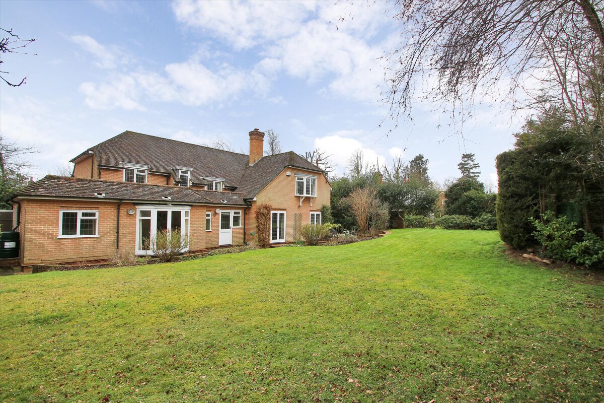 house for sale in Oak Lane, Sevenoaks, Kent, TN13 SEV012041996