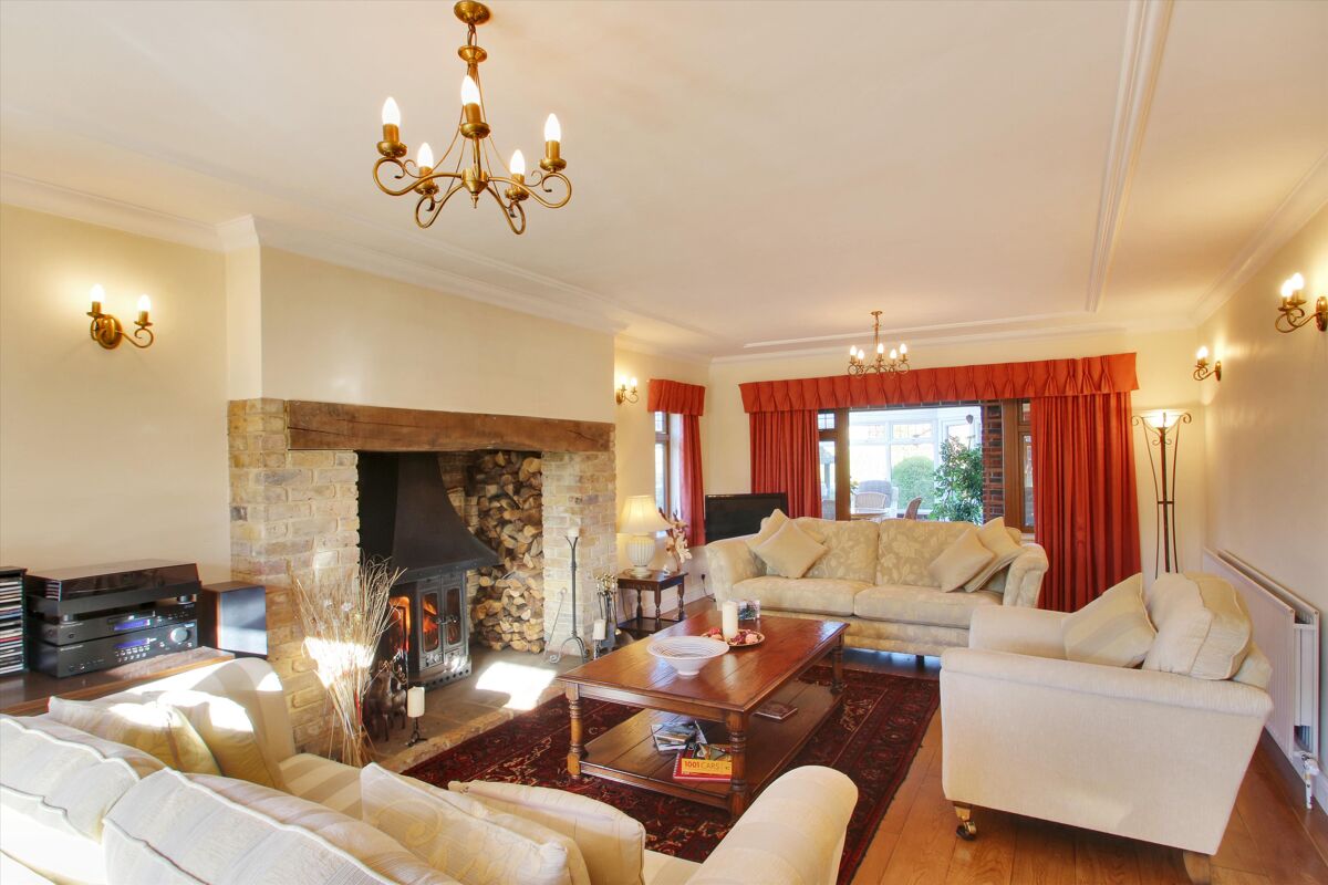 house for sale in Amsbury Road, Hunton, Maidstone, Kent, ME15