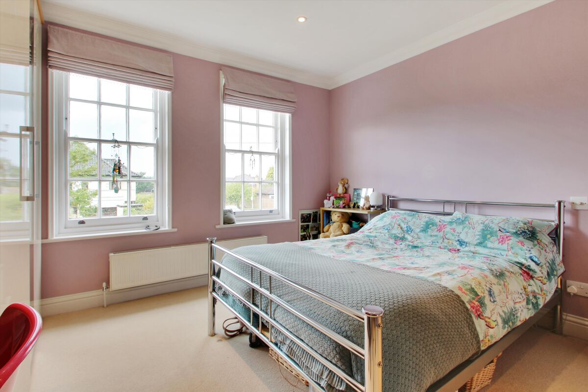 house for sale in The Ridgeway, Tonbridge, TN10 SEV012047119 Knight