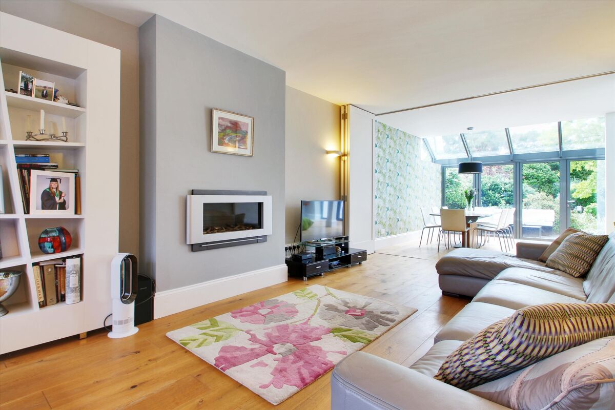 house for sale in The Ridgeway, Tonbridge, TN10 SEV012047119 Knight