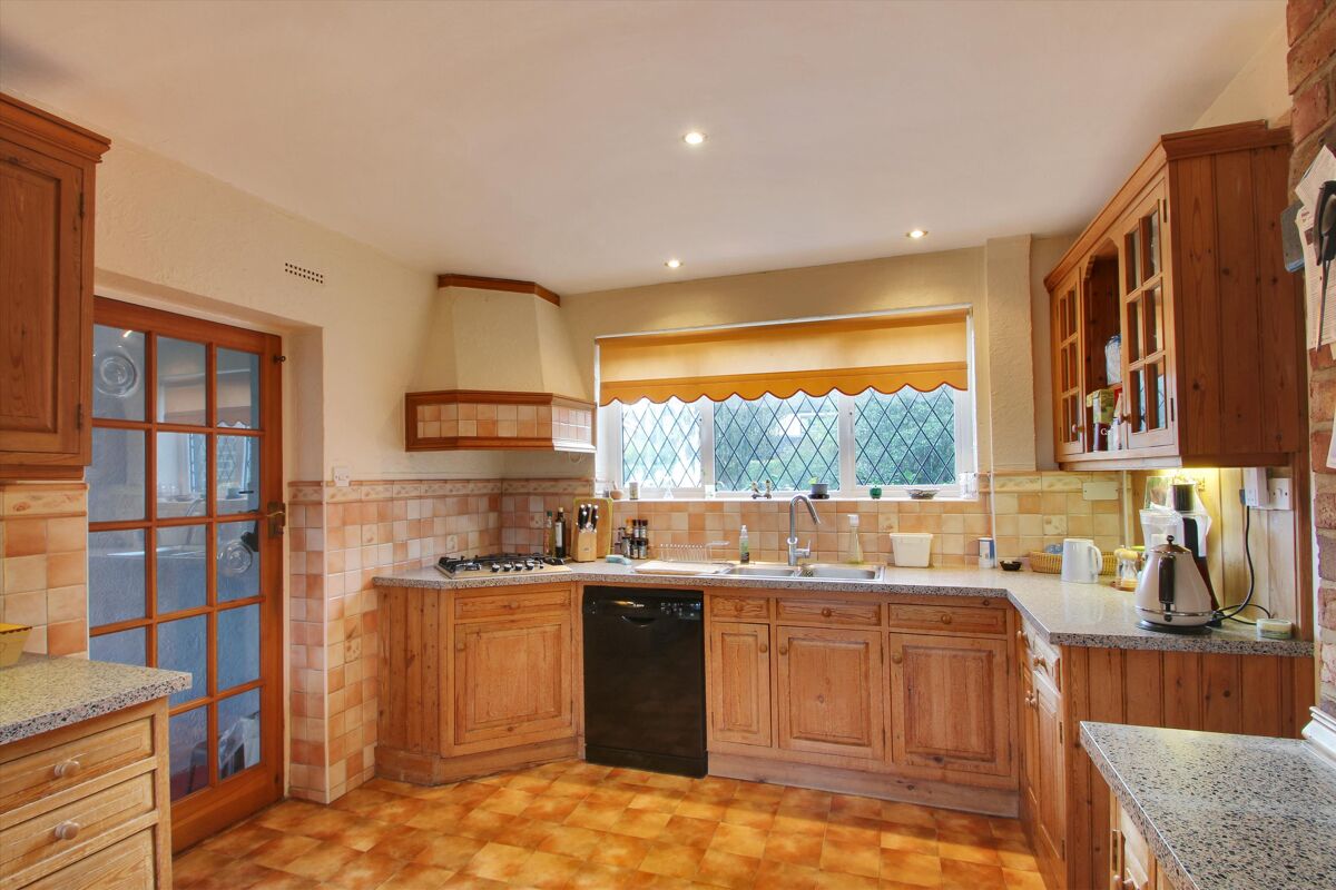 house for sale in The Rise, Sevenoaks, Kent, TN13 SEV012054277