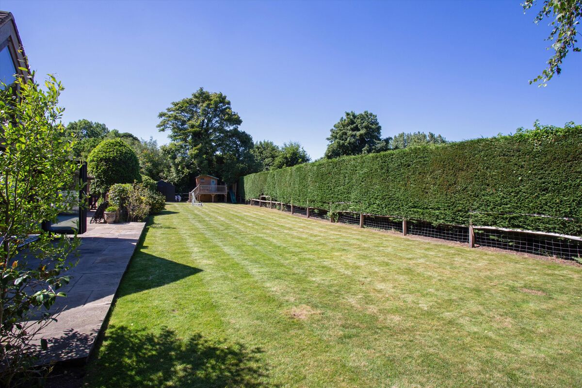 house for sale in Franks Lane, Horton Kirby, Dartford, Kent, DA4