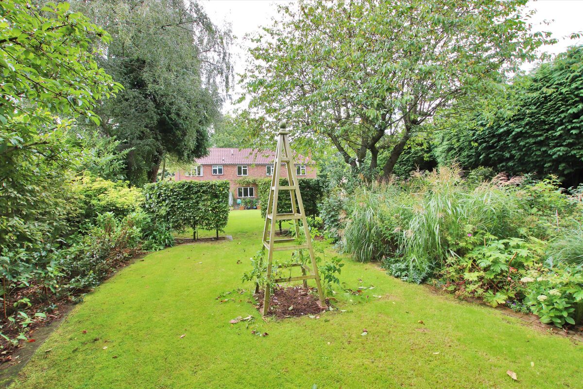 house for sale in Coach Road, Ivy Hatch, Sevenoaks, TN15 SEV012079905