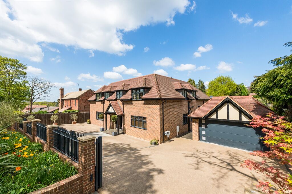 Image of Milton Avenue, Badgers Mount, Sevenoaks, Kent TN14