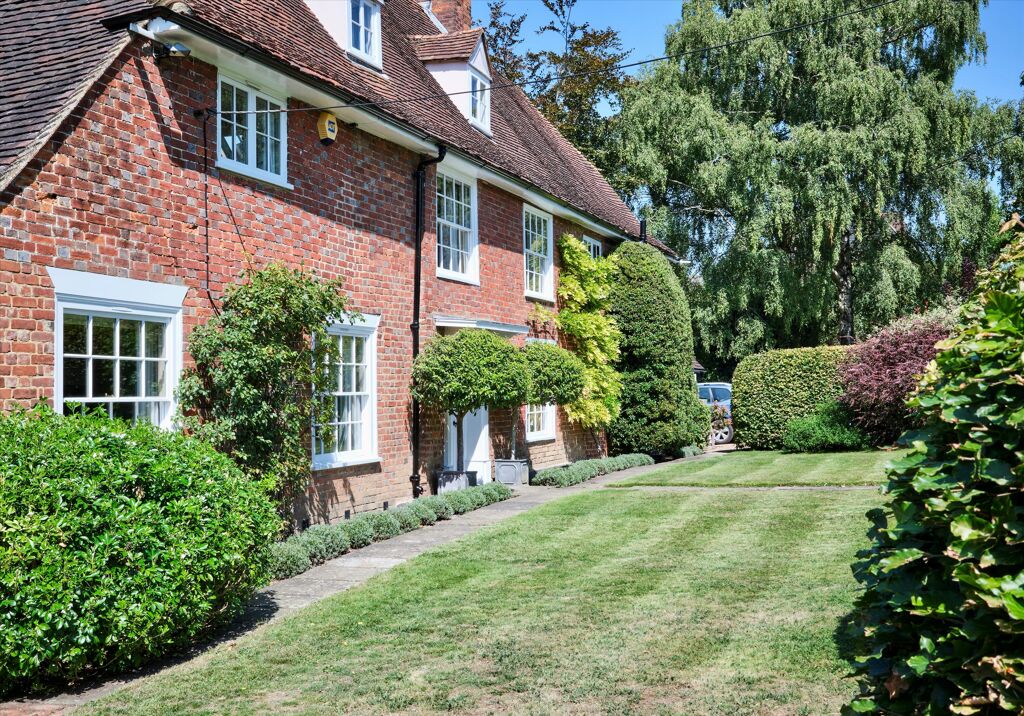 Image of Roughway, Tonbridge, Kent, TN11