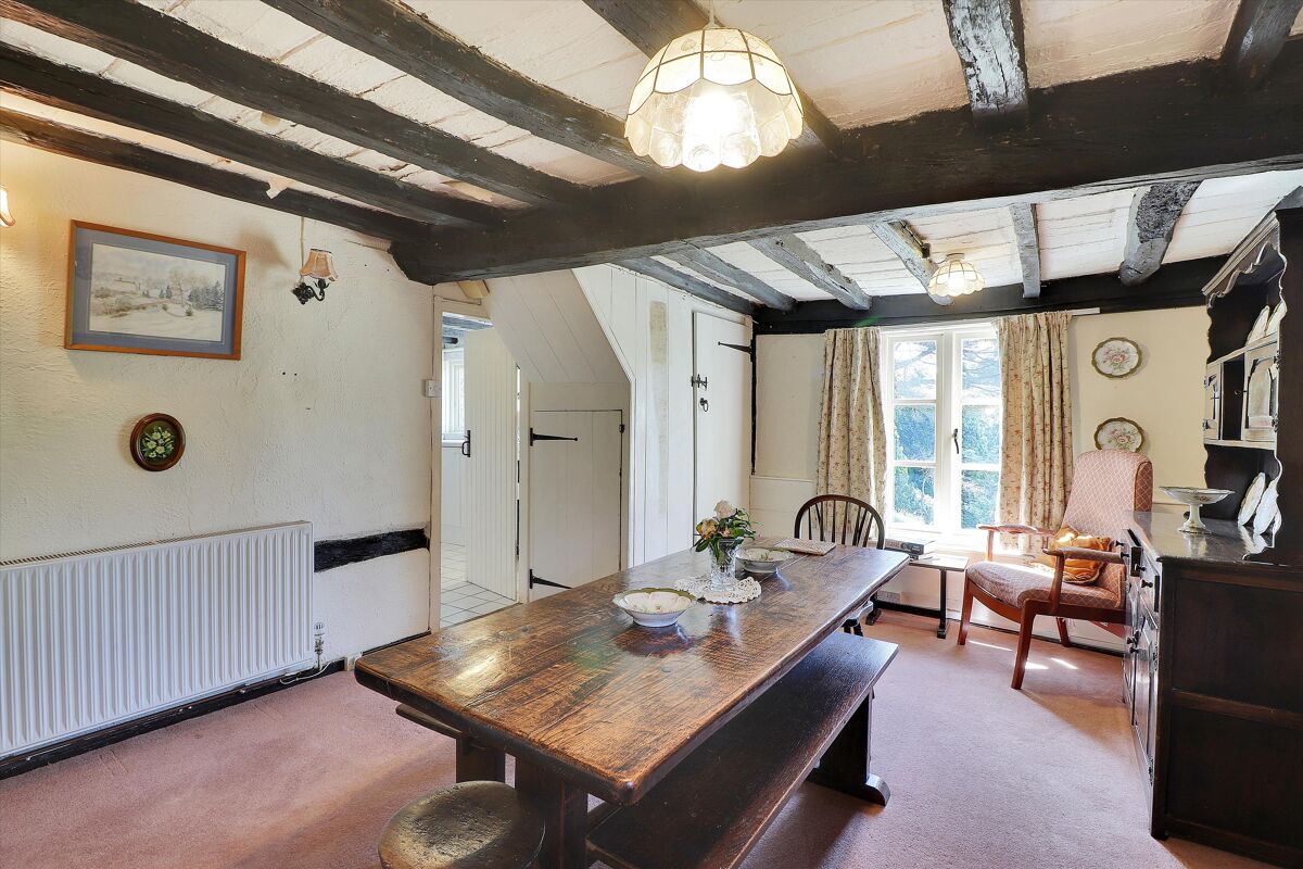 house for sale in Tower Hill, Offham, West Malling, Kent, ME19 SEV012116405 Knight Frank