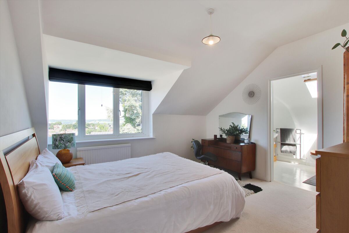 flat for sale in Bayham Road, Sevenoaks, Kent, TN13 SEV012119327