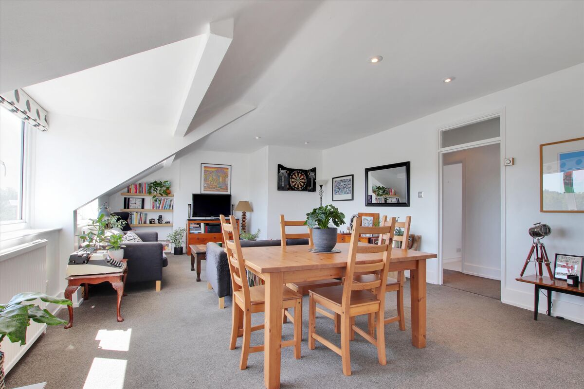 flat for sale in Bayham Road, Sevenoaks, Kent, TN13 SEV012119327