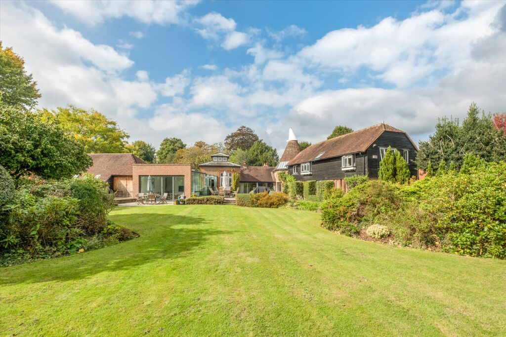 Image of Elliotts Lane, Brasted, Westerham, Kent, TN16