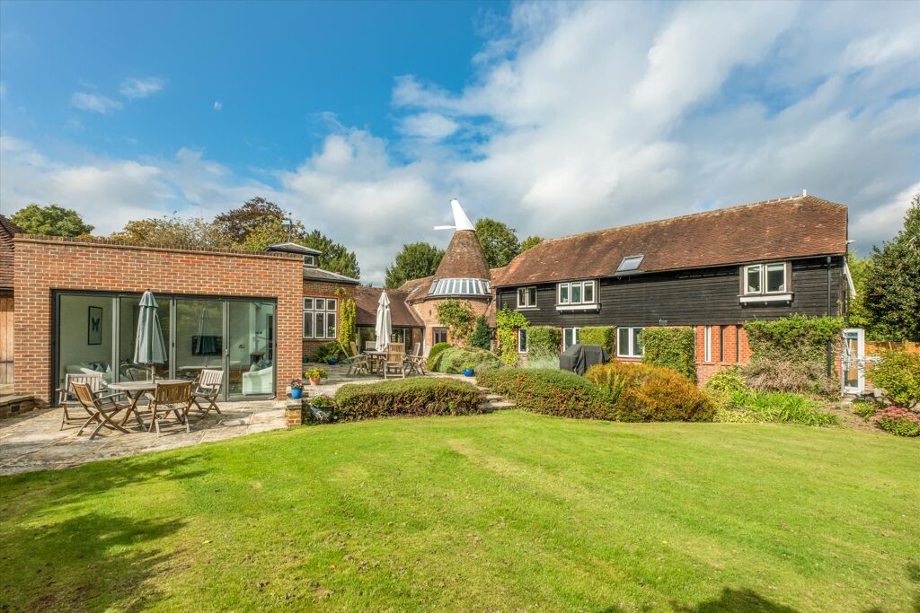 Image of Elliotts Lane, Brasted, Westerham, Kent, TN16