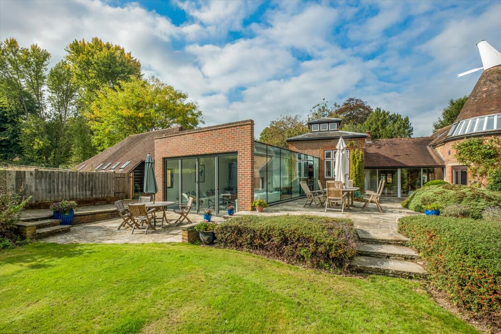 Image of Elliotts Lane, Brasted, Westerham, Kent, TN16