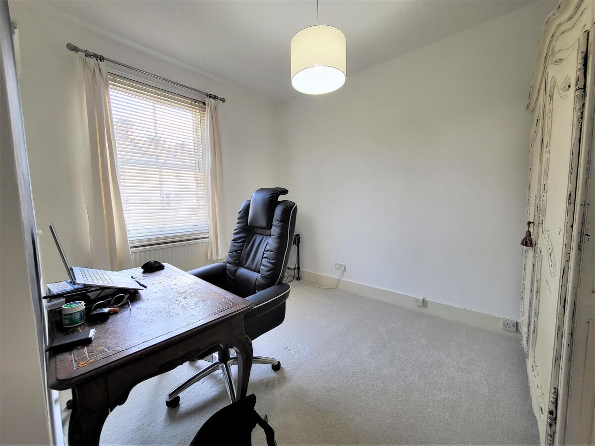 house for sale in Argyle Road, Sevenoaks, Kent, TN13 SEV012139552