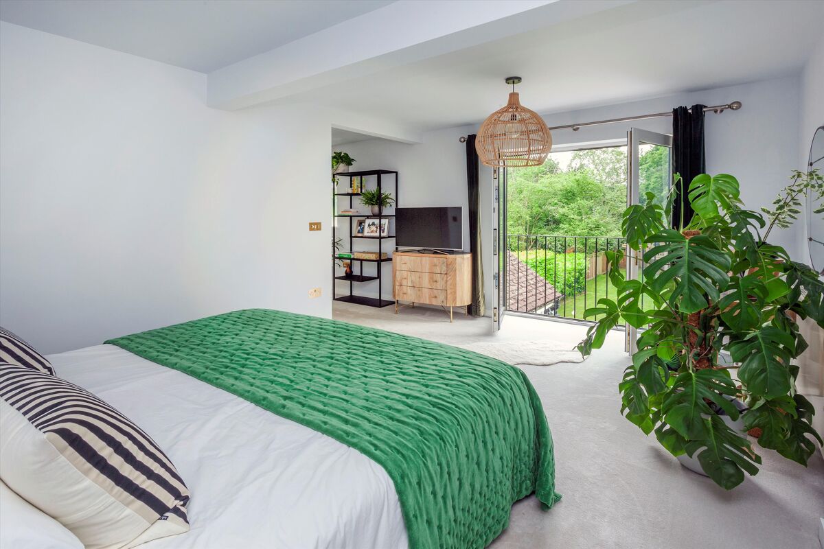 house for sale in Marlborough Crescent, Sevenoaks, Kent, TN13