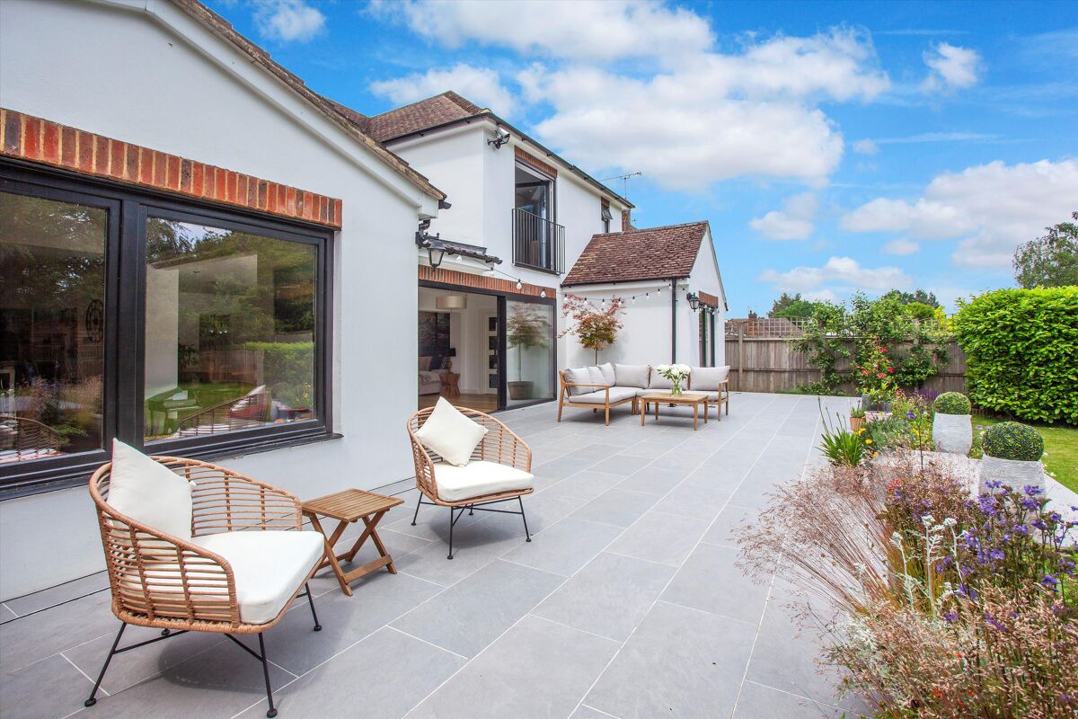 house for sale in Marlborough Crescent, Sevenoaks, Kent, TN13 SEV012140814 Knight Frank