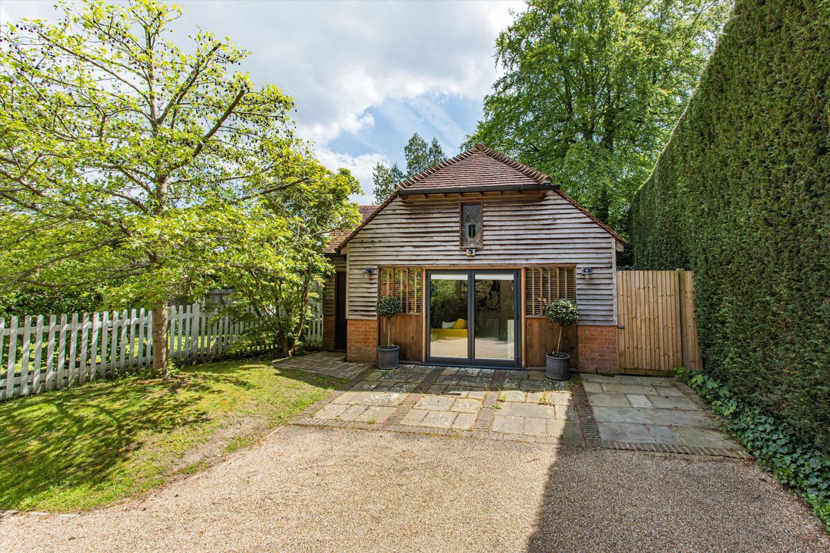 house for sale in Oak Lane, Sevenoaks, Kent, TN13 SEV012165558