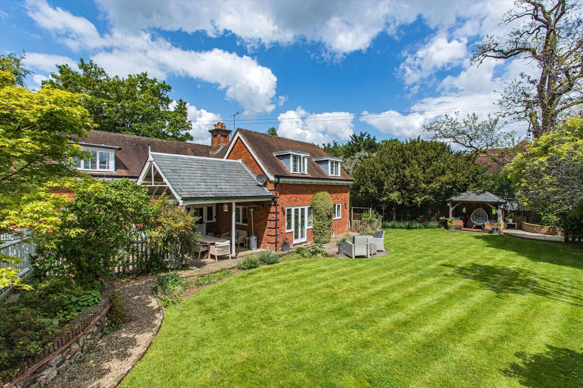 house for sale in Oak Lane, Sevenoaks, Kent, TN13 SEV012165558