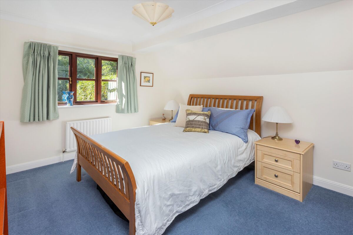 house for sale in Woodside Road, Sevenoaks, Kent, TN13 SEV012185322