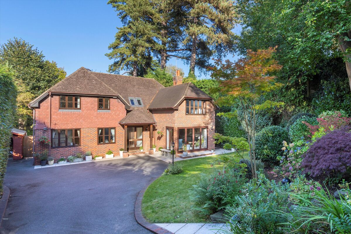 house for sale in Woodside Road, Sevenoaks, Kent, TN13 SEV012185322