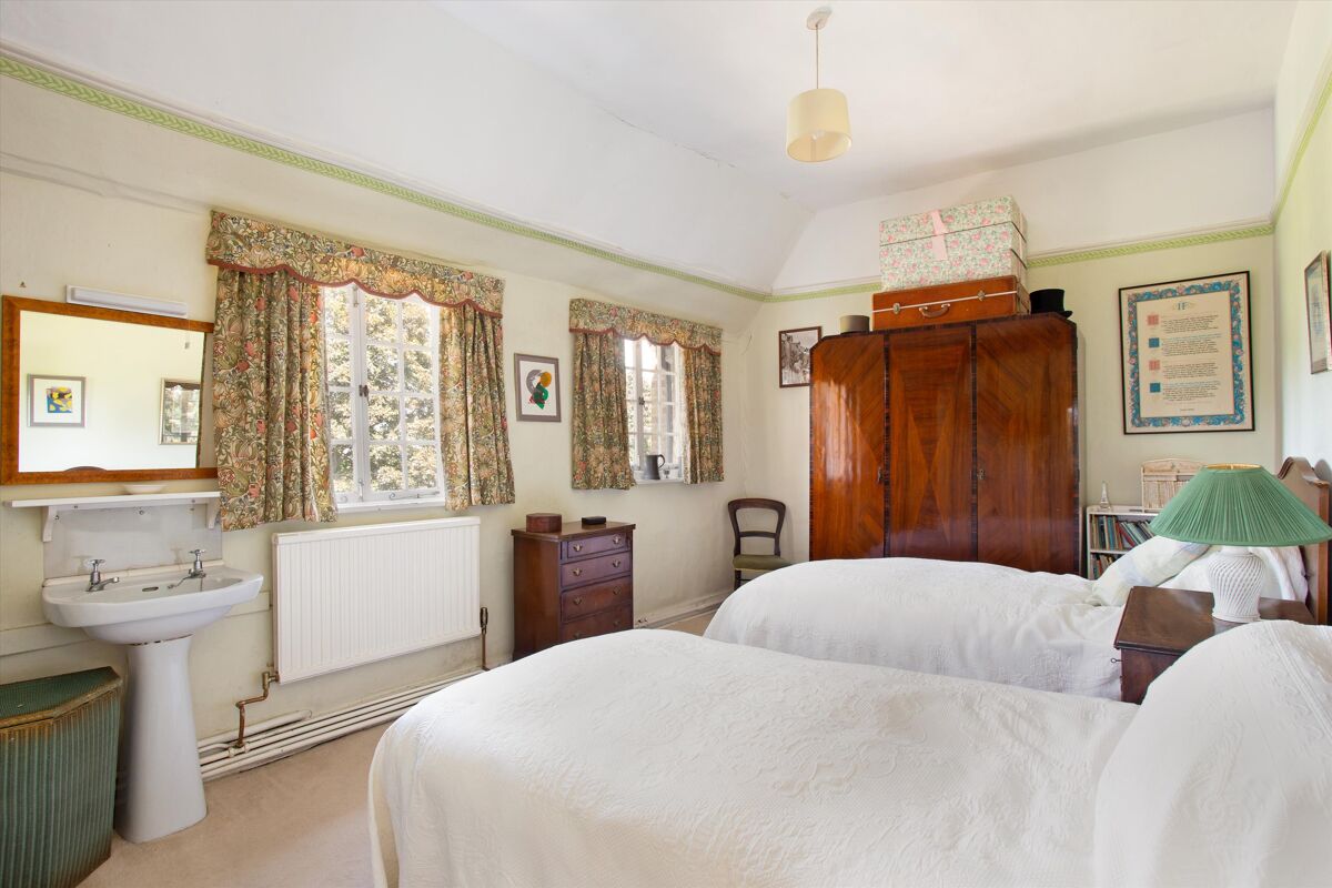 house for sale in Gallants Lane, East Farleigh, Maidstone, Kent, ME15