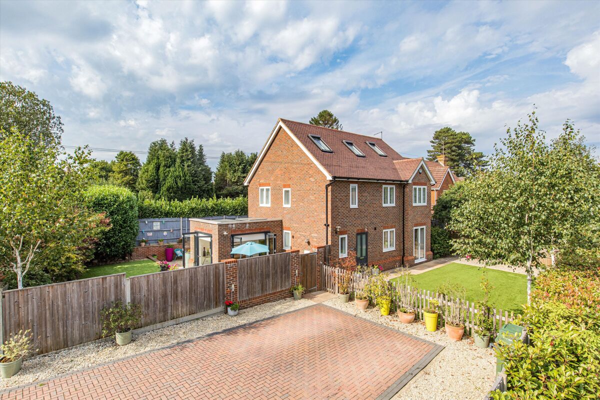 house for sale in Weald Road, Sevenoaks, Kent, TN13 SEV012205070