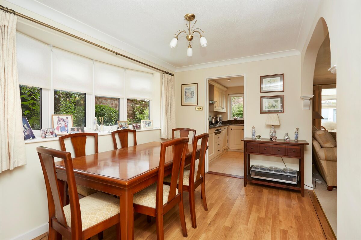 house for sale in Pontoise Close, Sevenoaks, Kent, TN13 SEV012214618