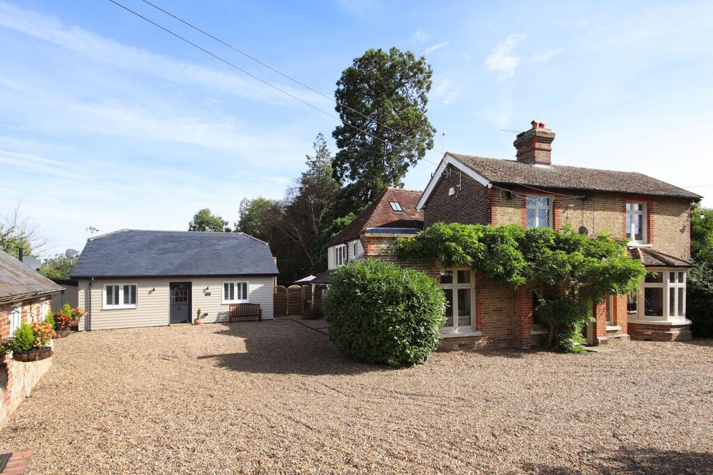 Image of Brishing Road, Chart Sutton, Maidstone, Kent, ME17