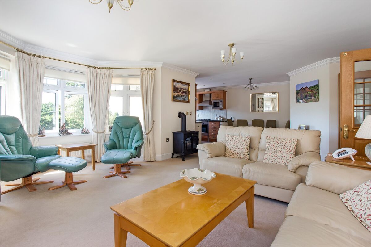 flat for sale in Dartford Road, Sevenoaks, Kent, TN13 SEV012224672