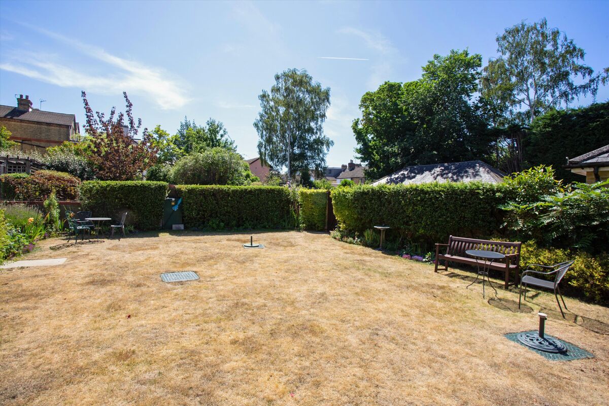 flat for sale in Dartford Road, Sevenoaks, Kent, TN13 SEV012224672