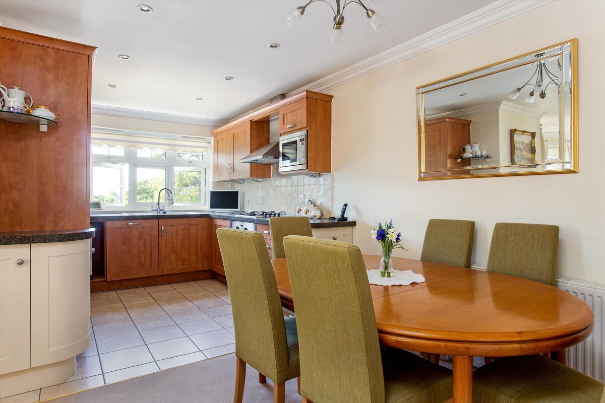 flat for sale in Dartford Road, Sevenoaks, Kent, TN13 SEV012224672 Knight Frank flat for sale in Dartford Road, Sevenoaks, Kent, TN13 SEV012224672 Knight Frank