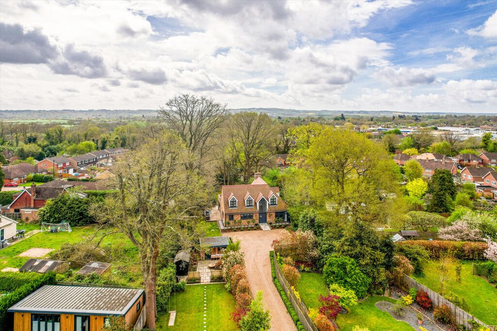 Image of Swan Lane, Edenbridge, Kent TN8