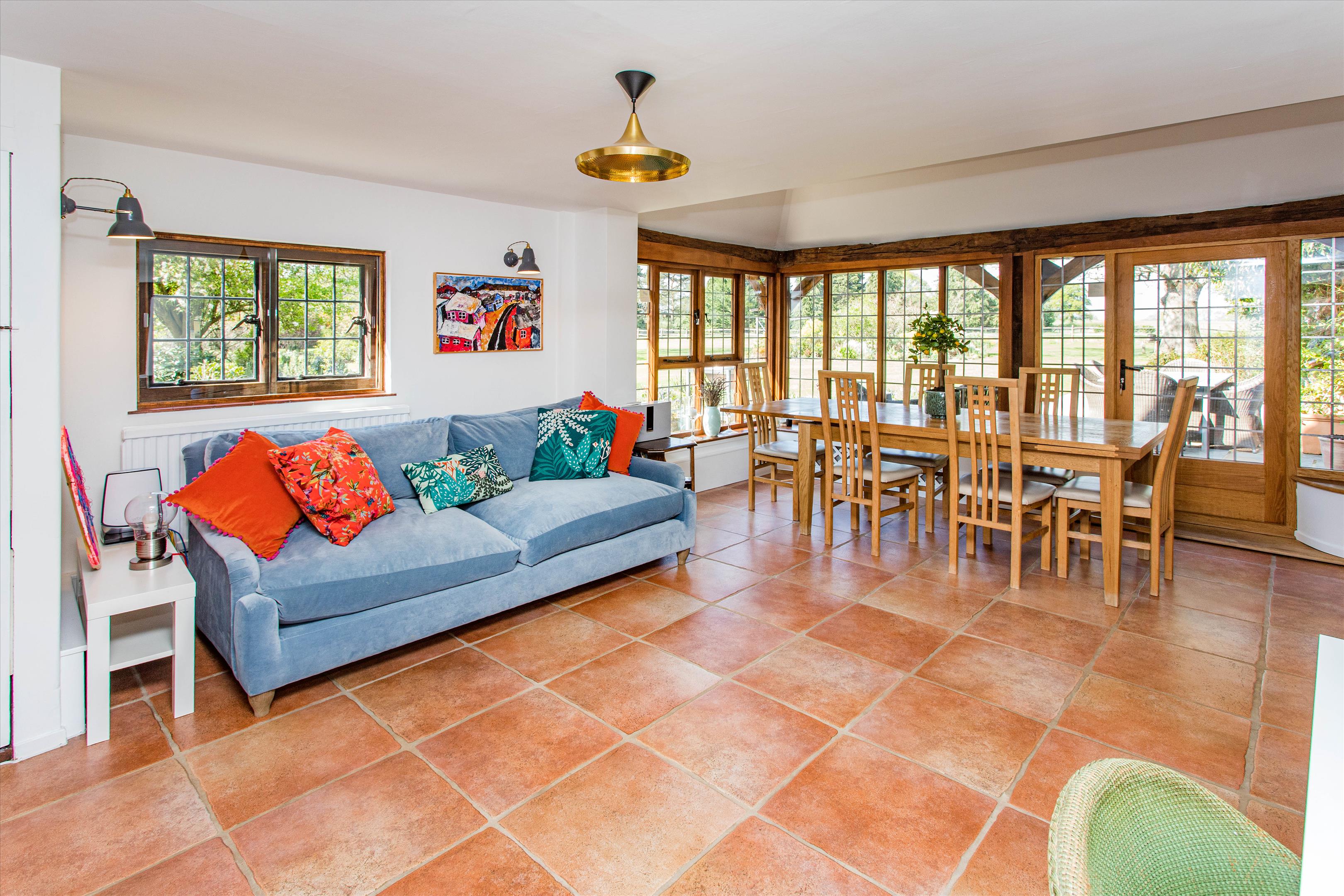 Timeless Country Charm Meets Modern Elegance 3