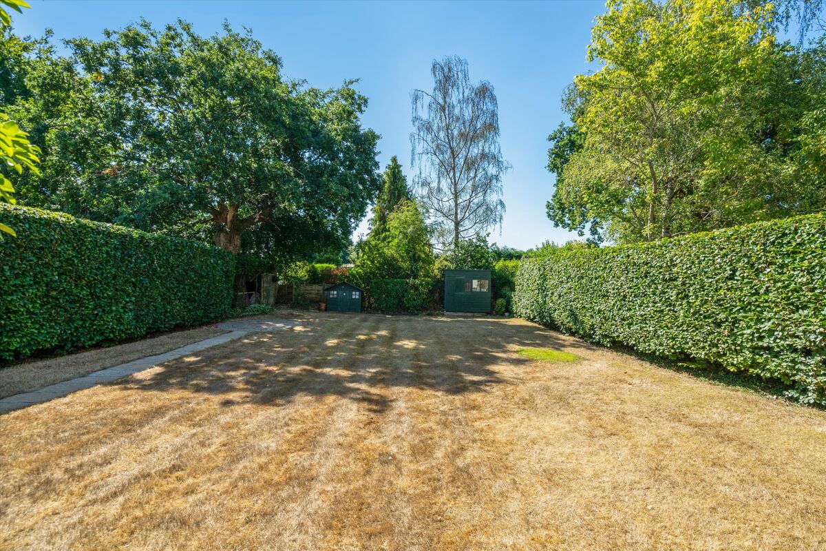 house for sale in Lyndhurst Drive, Sevenoaks, Kent, TN13 SEV012251481