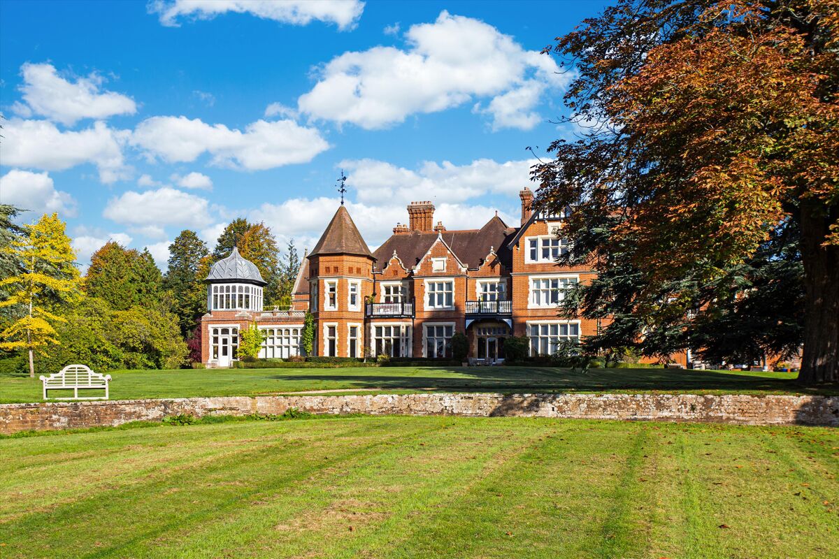 for sale in North Frith Park, Hadlow, Tonbridge, Kent, TN11