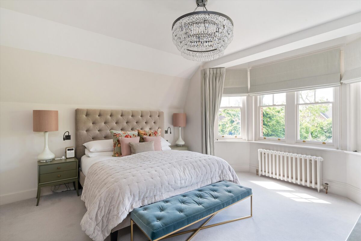 house for sale in Yardley Park Road, Tonbridge, Kent, TN9