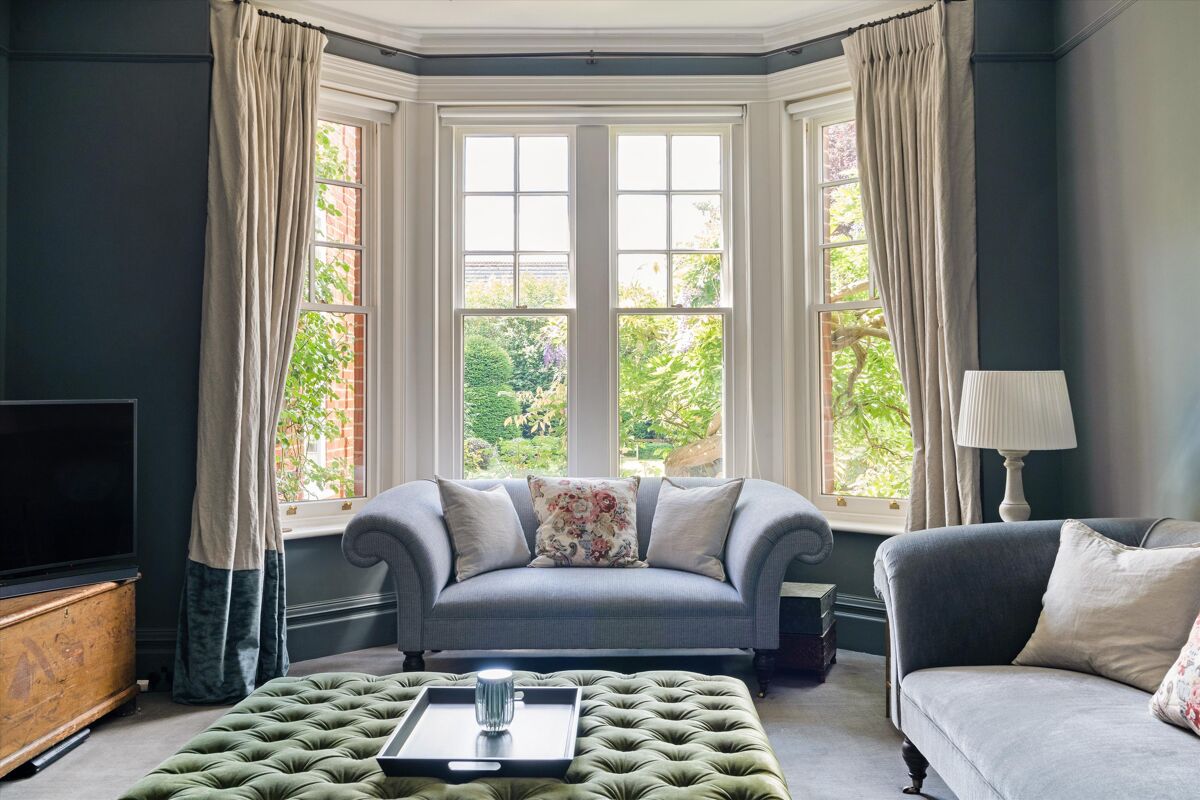 house for sale in Yardley Park Road, Tonbridge, Kent, TN9