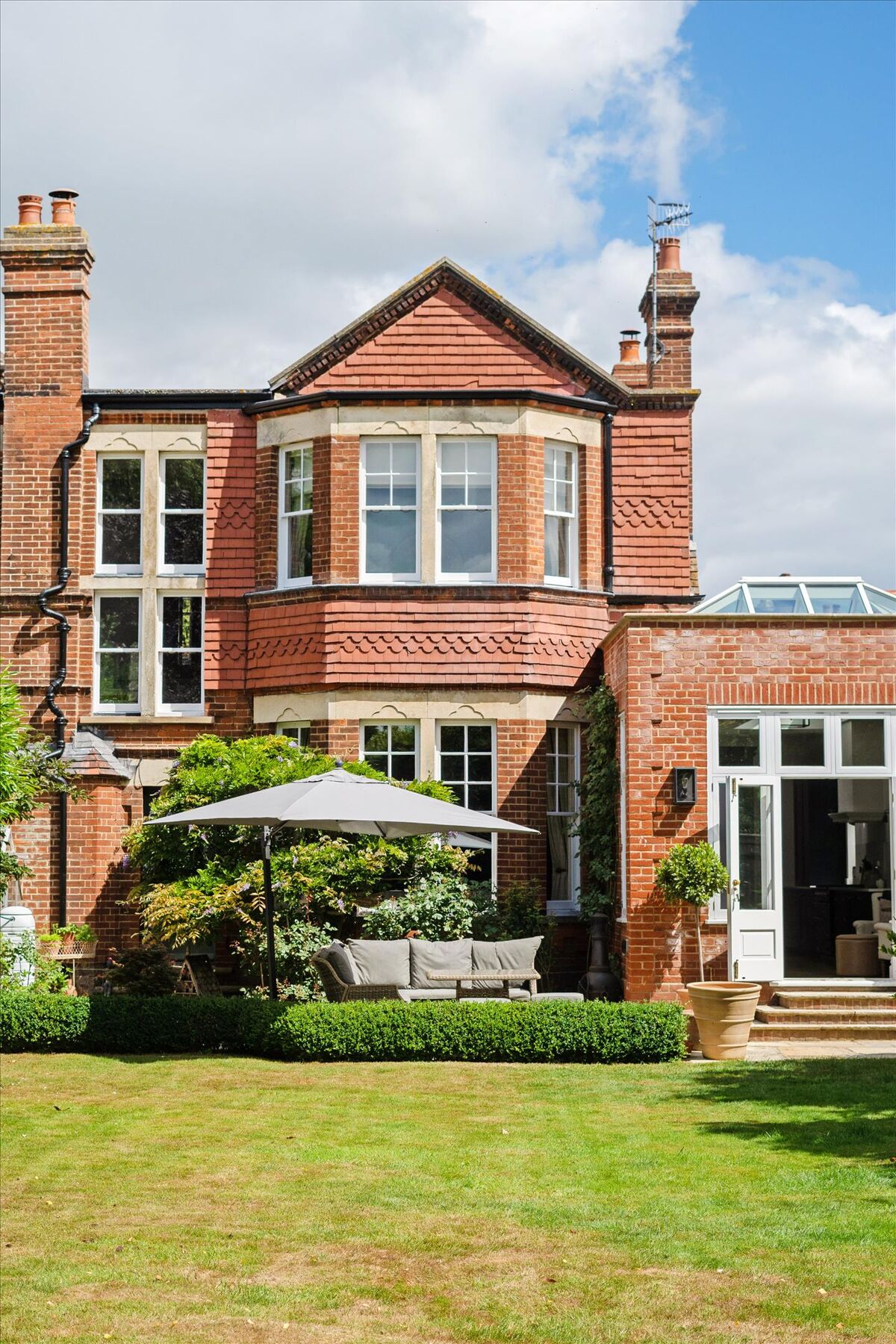 house for sale in Yardley Park Road, Tonbridge, Kent, TN9