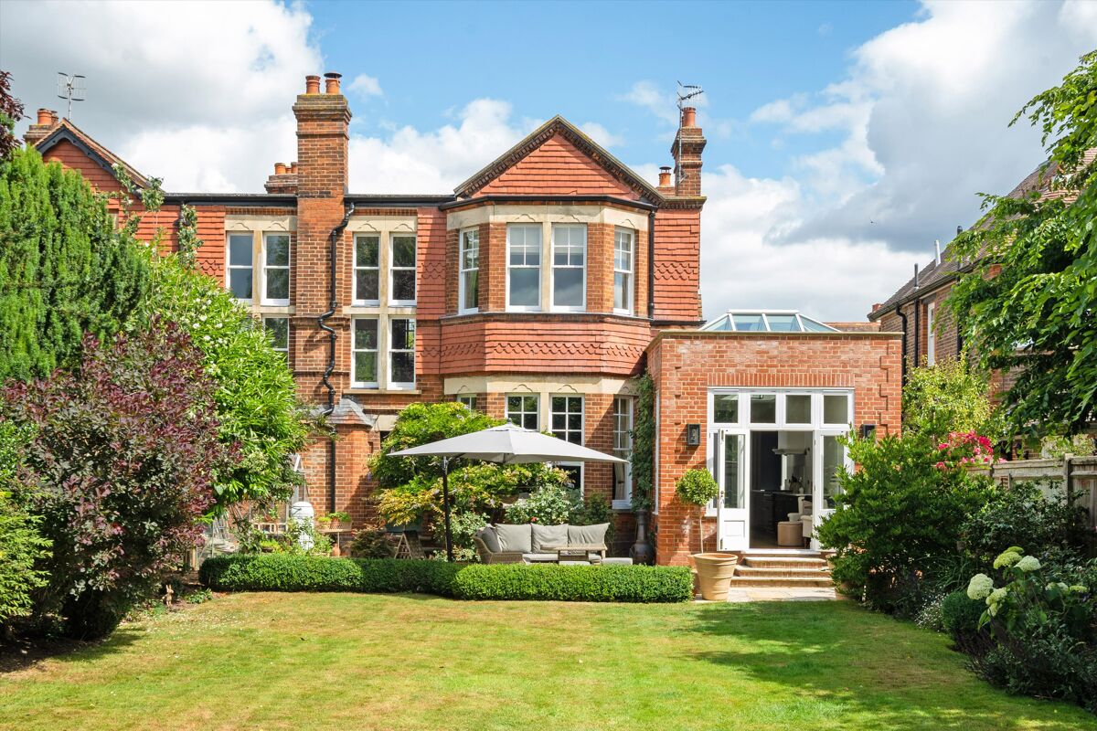 house for sale in Yardley Park Road, Tonbridge, Kent, TN9