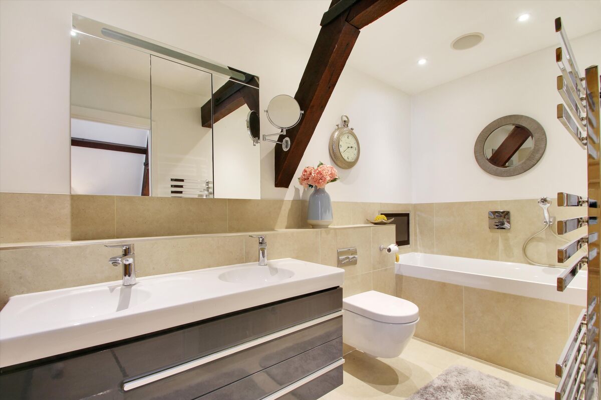 house for sale in Wildernesse Avenue, Seal, Sevenoaks, Kent, TN15