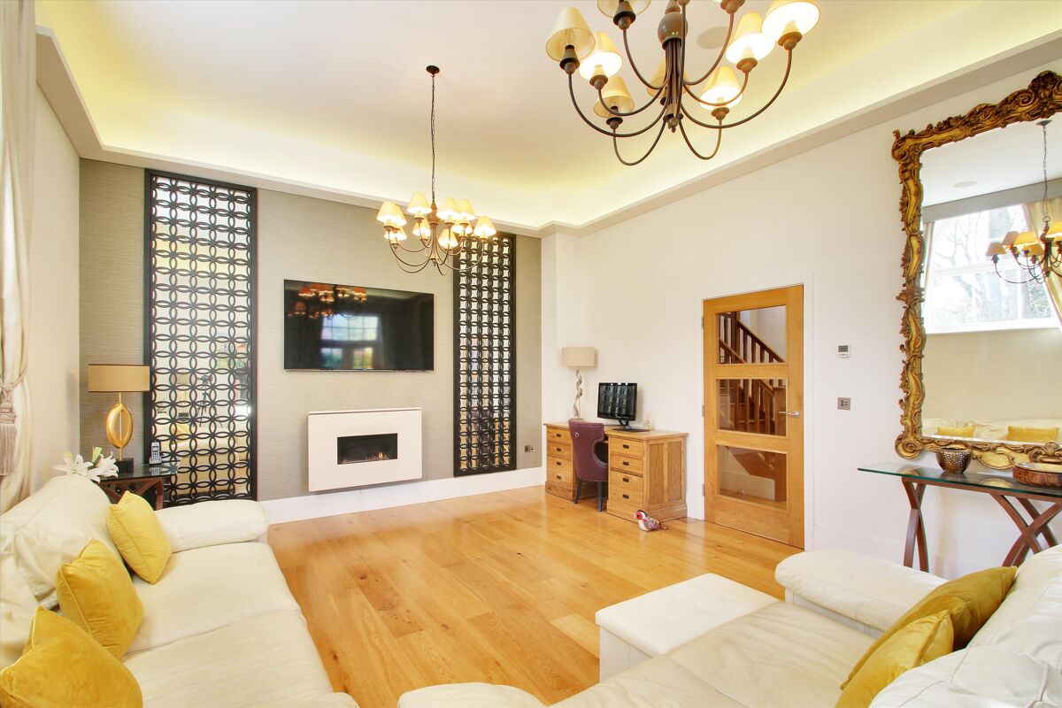 house for sale in Wildernesse Avenue, Seal, Sevenoaks, Kent, TN15