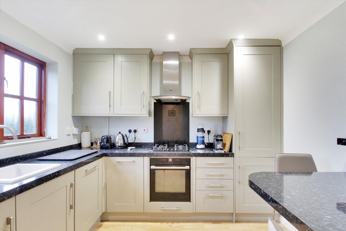 house for sale in Darenth Lane, Dunton Green, Sevenoaks, Kent, TN13