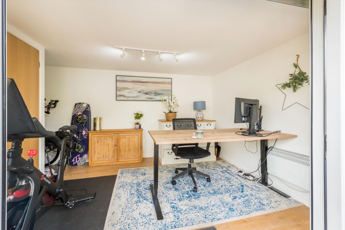 house for sale in Dry Hill Park Road, Tonbridge, Kent, TN10