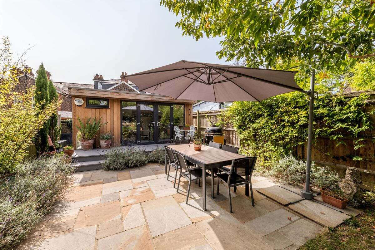 house for sale in Dry Hill Park Road, Tonbridge, Kent, TN10