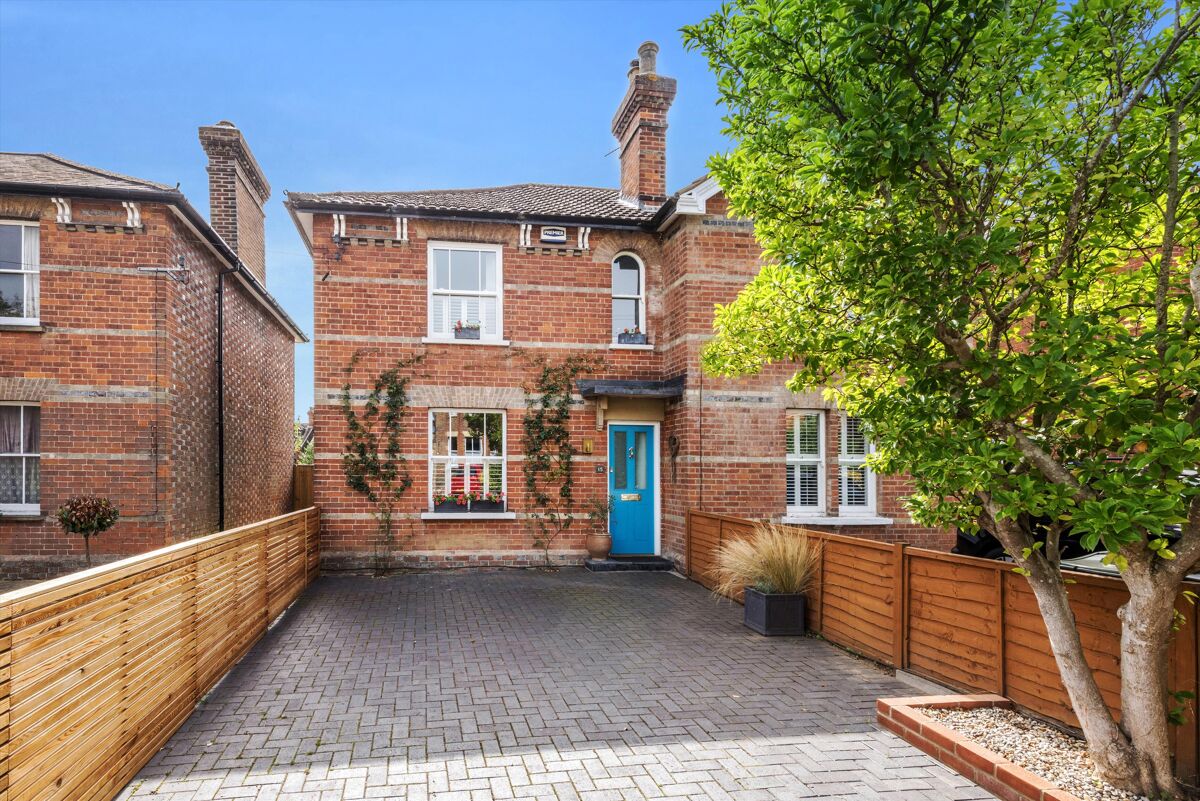 house for sale in Dry Hill Park Road, Tonbridge, Kent, TN10