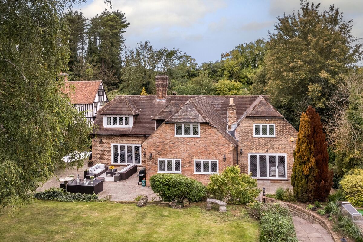 house for sale in St. Leonards Street, West Malling, ME19