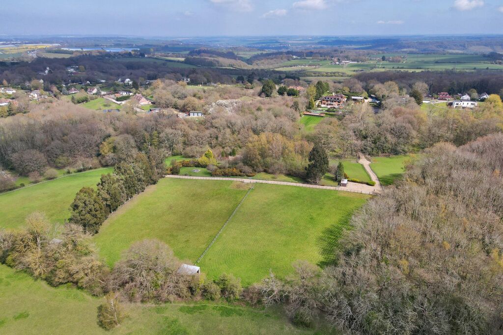 Image of Well Hill Lane, Chelsfield, Kent, BR6