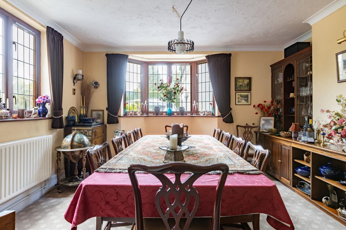 Rural Splendour Meets Modern Elegance 4